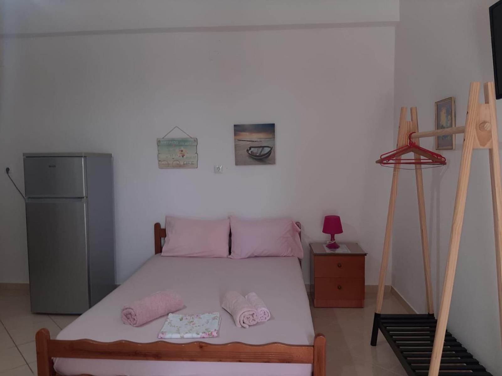 Rexhos Studios Himarë Extérieur photo